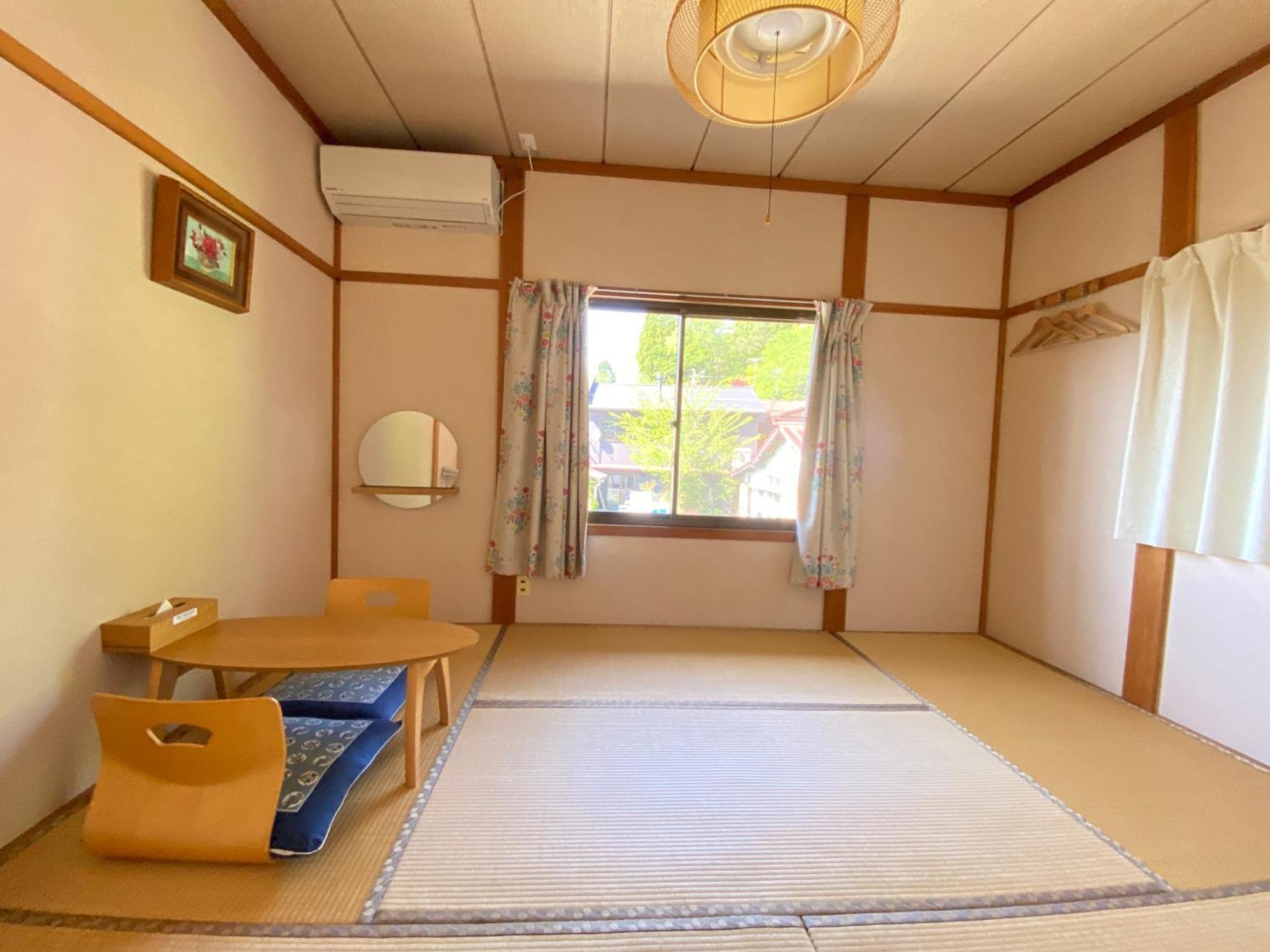 Guesthouse Takayama Hanzansha Kültér fotó