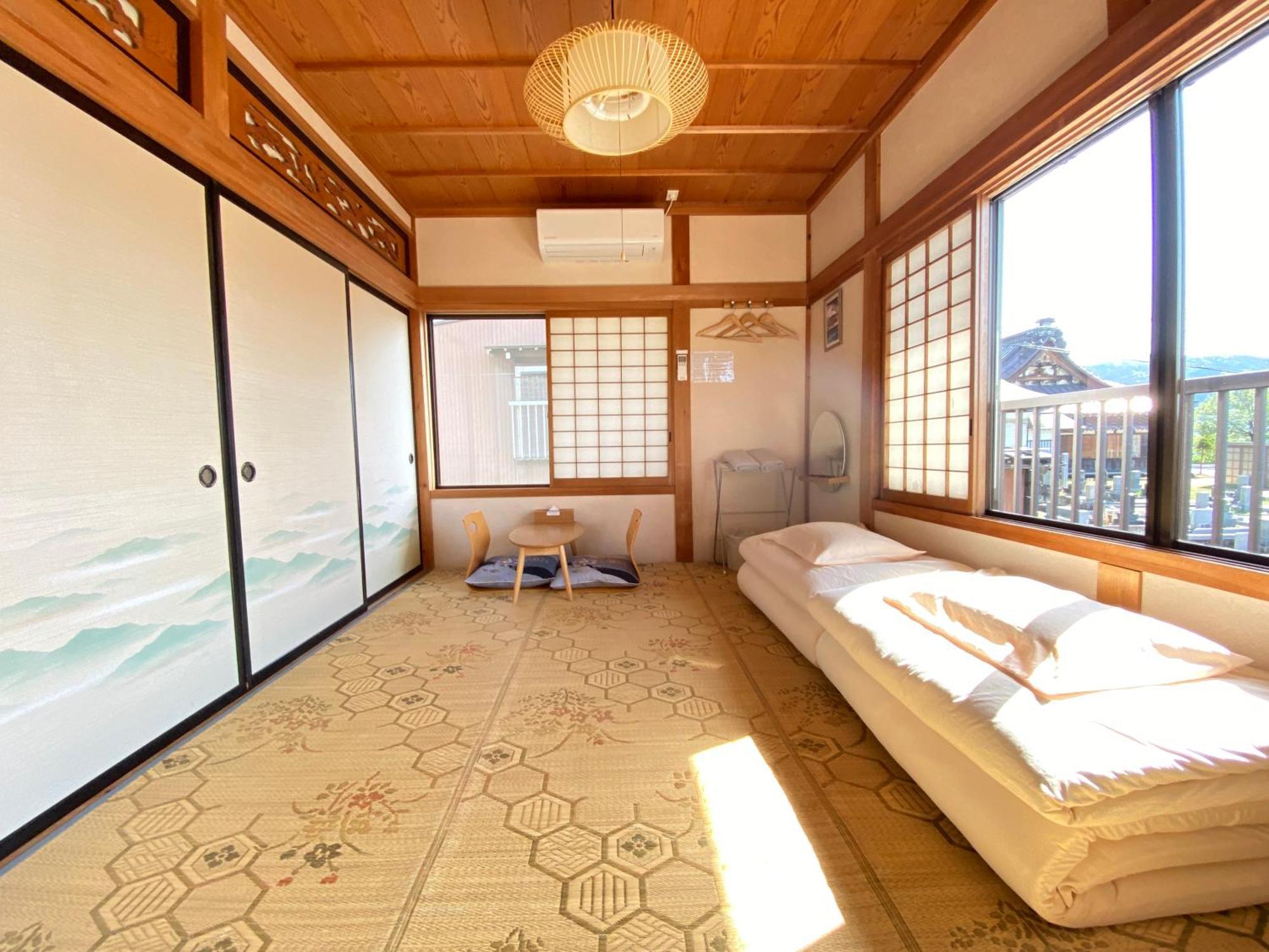 Guesthouse Takayama Hanzansha Kültér fotó